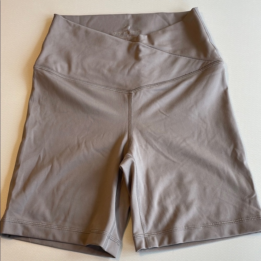 90 degree bicycle shorts 7” inseam